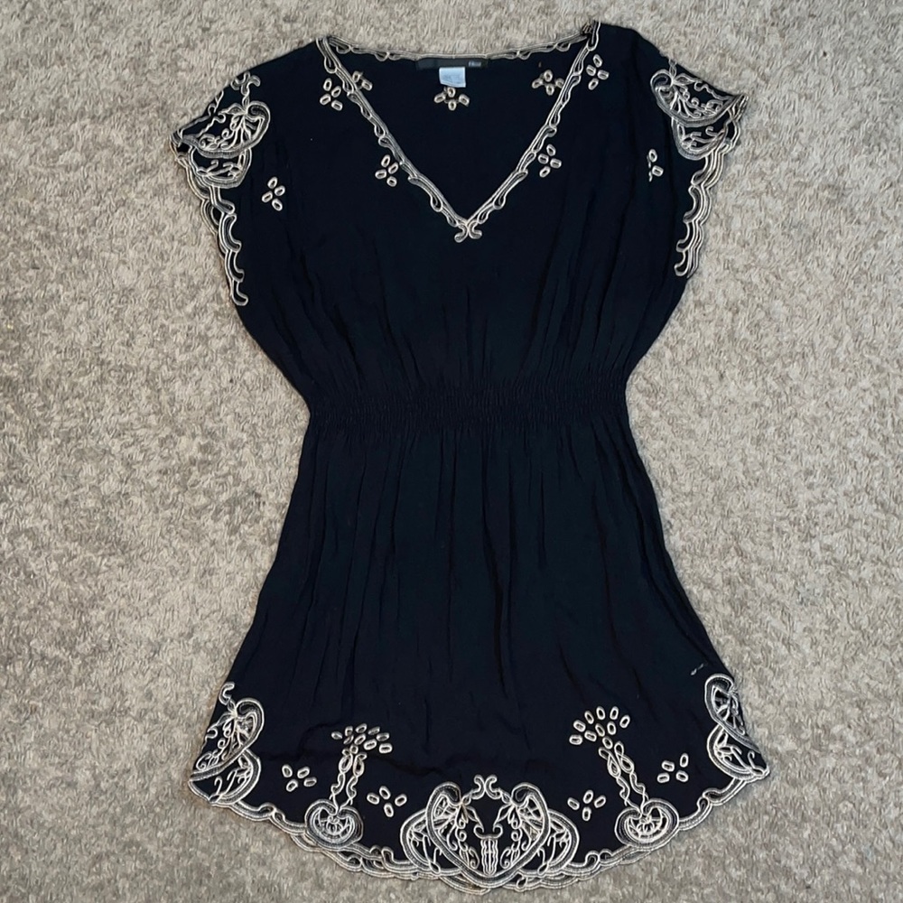 Anthropologie Ellison top black embroidered cream viscose short sleeve